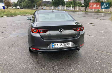 Седан Mazda 3 2022 в 