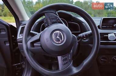 Хэтчбек Mazda 3 2014 в 