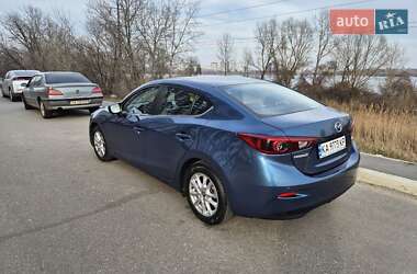 Седан Mazda 3 2017 в 