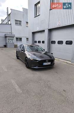 Седан Mazda 3 2021 в Киеве