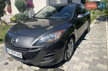 Седан Mazda 3 2010 в 