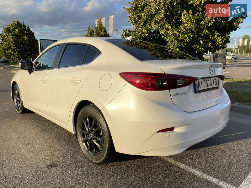 Седан Mazda 3 2015 в Києві фото 4 Седан Mazda 3 2015 в Києві