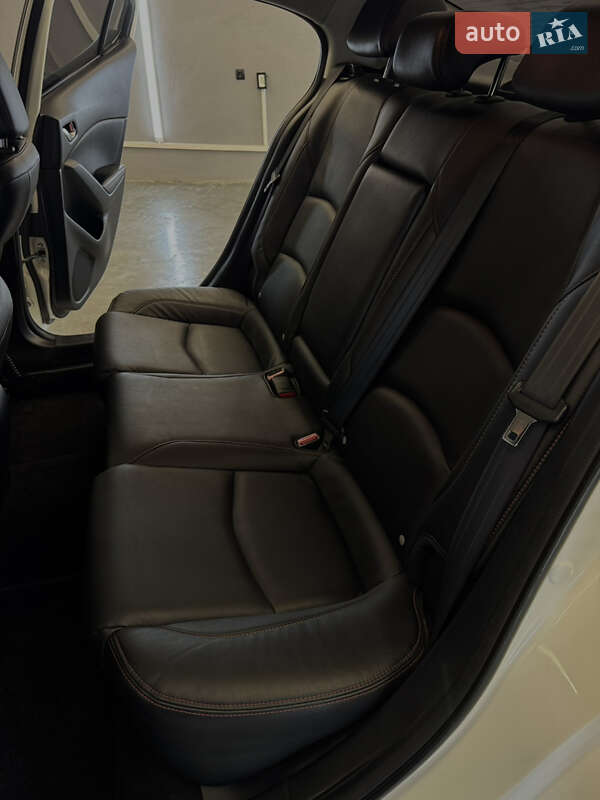 Седан Mazda 3 2015 в Києві фото 39 Седан Mazda 3 2015 в Києві