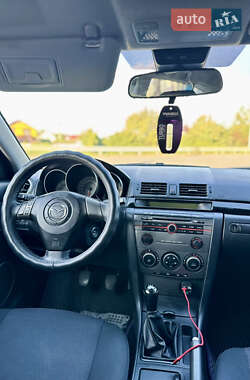 Хэтчбек Mazda 3 2006 в 