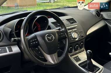 Хэтчбек Mazda 3 2010 в 