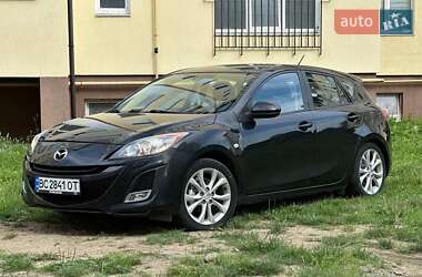 Хэтчбек Mazda 3 2010 в 