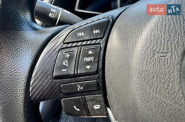 Седан Mazda 3 2015 в 