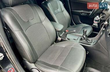 Хэтчбек Mazda 3 2008 в 
