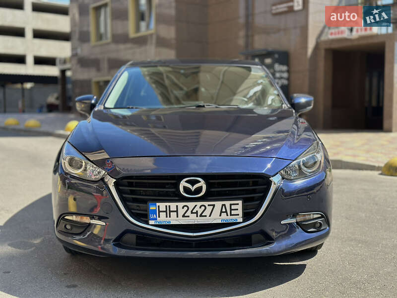 Седан Mazda 3 2015 в Одесі