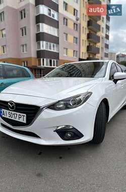 Седан Mazda 3 2013 в Киеве