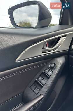 Седан Mazda 3 2013 в 