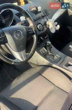 Седан Mazda 3 2012 в 