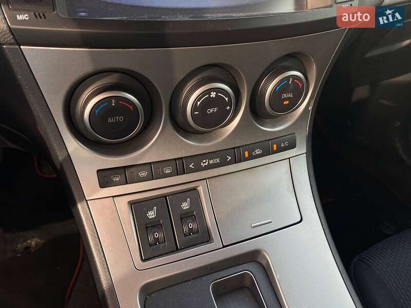 Седан Mazda 3 2011 в Львове фото 16 Седан Mazda 3 2011 в Львове