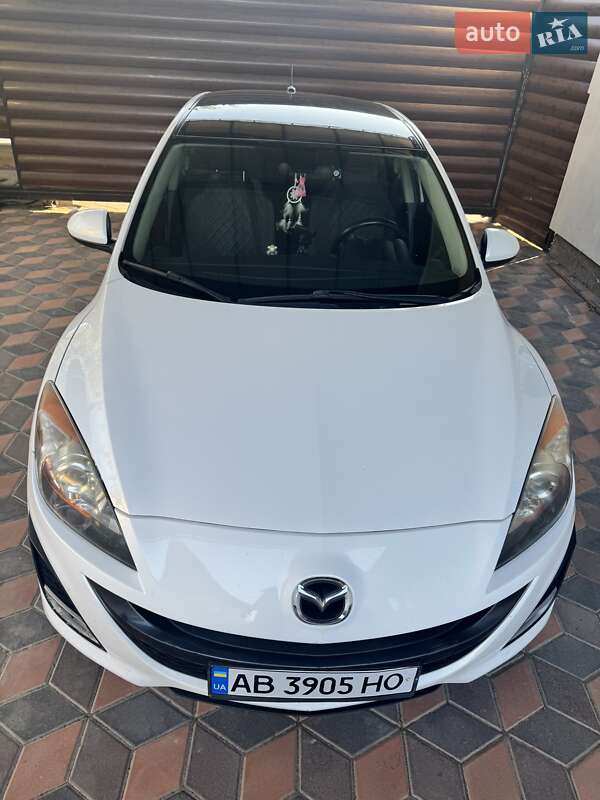 Хэтчбек Mazda 3 2011 в Виннице