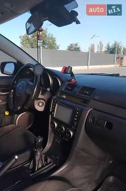 Седан Mazda 3 2006 в 