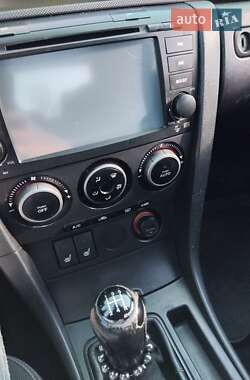 Седан Mazda 3 2006 в 