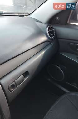 Седан Mazda 3 2006 в 