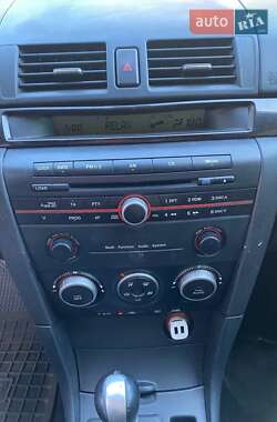 Седан Mazda 3 2007 в 