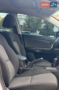 Хэтчбек Mazda 3 2008 в 