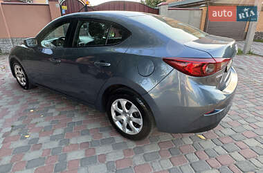 Седан Mazda 3 2015 в 