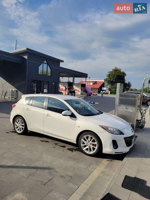 Хетчбек Mazda 3 2011 в Самборі