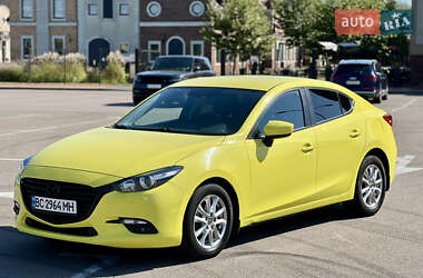 Седан Mazda 3 2017 в Києві