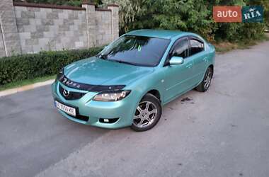 Седан Mazda 3 2005 в Днепре
