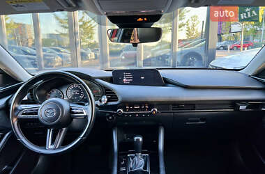 Седан Mazda 3 2019 в 