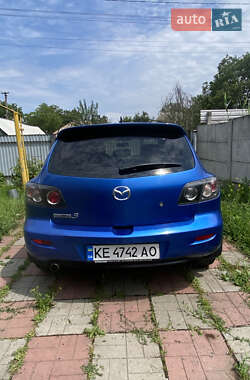 Хэтчбек Mazda 3 2003 в 