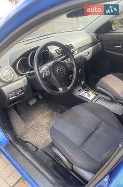 Хэтчбек Mazda 3 2003 в 
