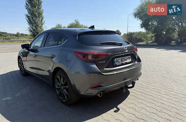 Хэтчбек Mazda 3 2017 в 