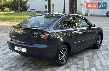 Седан Mazda 3 2006 в 