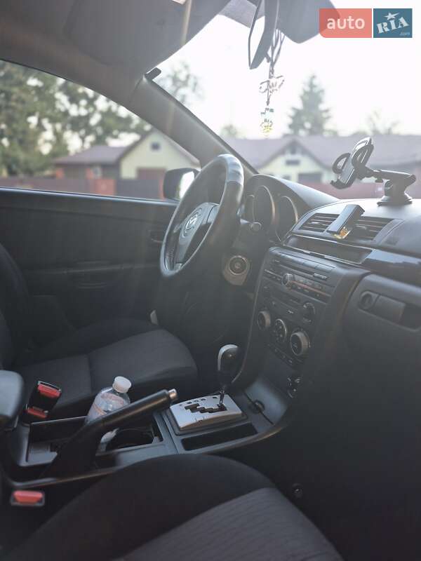 Седан Mazda 3 2007 в Виннице