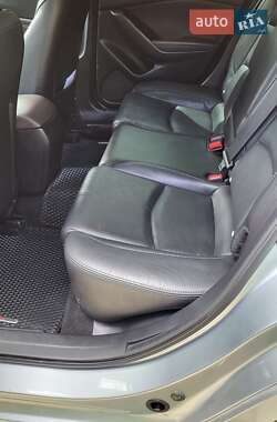 Седан Mazda 3 2018 в 