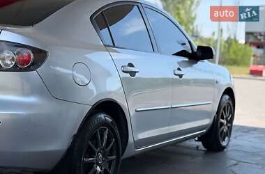 Седан Mazda 3 2007 в 