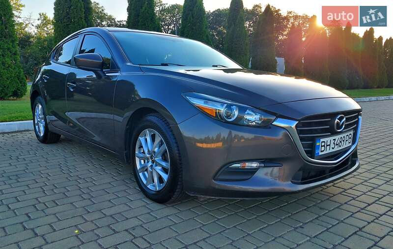 Хетчбек Mazda 3 2016 в Одесі