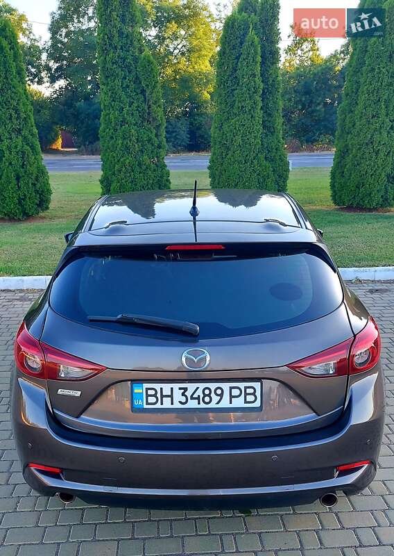 Хетчбек Mazda 3 2016 в Одесі