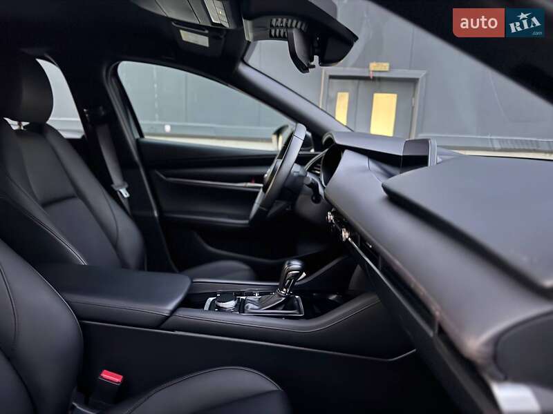Хетчбек Mazda 3 2023 в Києві фото 11 Хетчбек Mazda 3 2023 в Києві