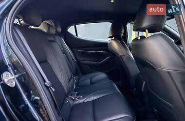 Хэтчбек Mazda 3 2023 в 