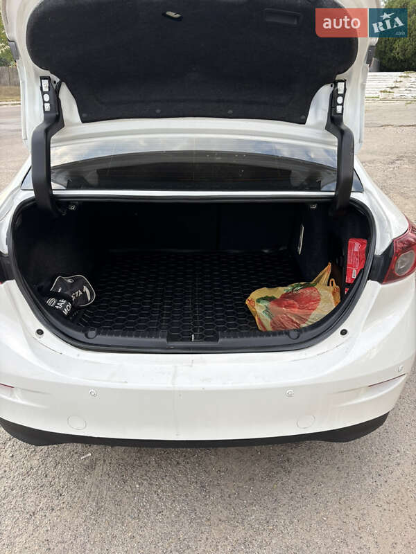 Седан Mazda 3 2017 в Новій Водолагі фото 8 Седан Mazda 3 2017 в Новій Водолагі