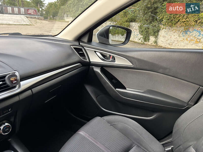 Седан Mazda 3 2017 в Новій Водолагі фото 18 Седан Mazda 3 2017 в Новій Водолагі