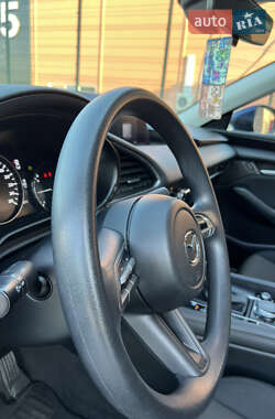Седан Mazda 3 2019 в 
