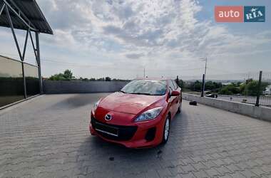 Седан Mazda 3 2012 в Києві