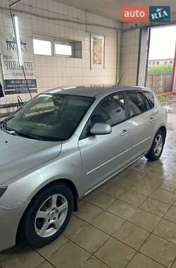 Хетчбек Mazda 3 2004 в 