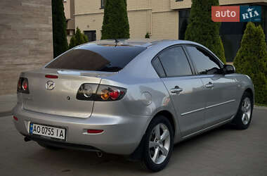 Седан Mazda 3 2006 в 