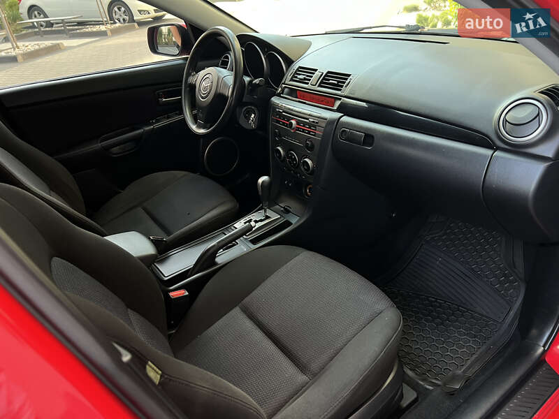Седан Mazda 3 2007 в Ужгороде