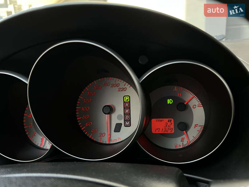 Седан Mazda 3 2007 в Ужгороде