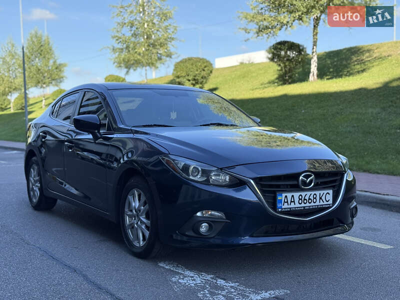 Mazda 3 2015