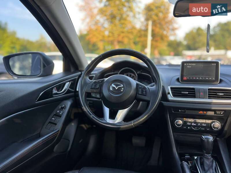 Седан Mazda 3 2014 в Стрые