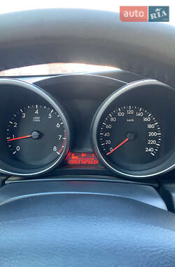 Седан Mazda 3 2009 в 